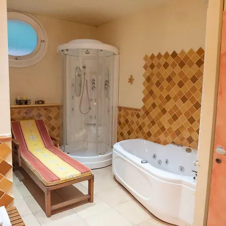 Giulia Sauna E Relax Appartamento